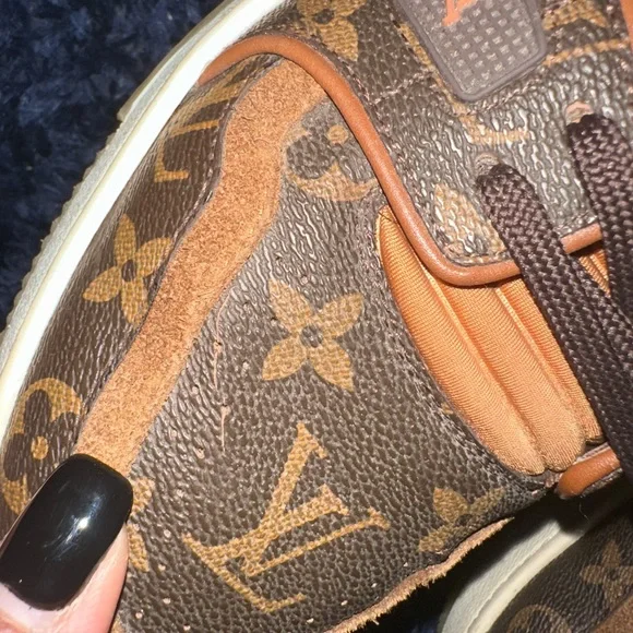 Louis Vuitton Brown Monogram Sneakers - Picture 5 of 9